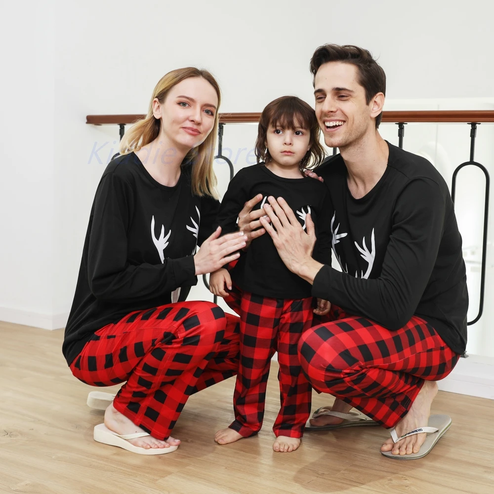 Семейные рождественские пижамные комплекты одежда для матери отца и детей