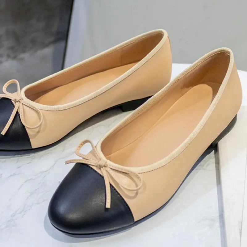 

Балетки на низком каблуке, Женские базовые туфли, новинка 2021, двухцветные сращивающиеся Туфли с круглым носком, Кожаные Классические твидов...