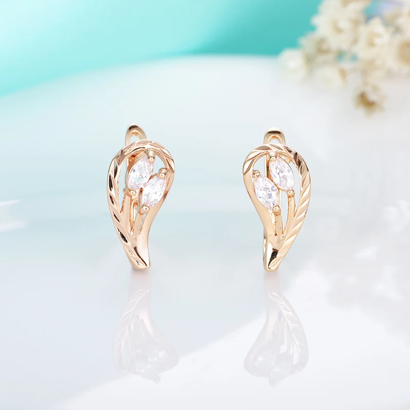6-gold MAIKALE, модные маленькие серьги-гвоздики для женщин, красные/синие/черные/зеленые/фиолетовые серьги с кубическим цирконием, полые корейские ювелирные изделия с цветком - Окраска металла: 6-gold