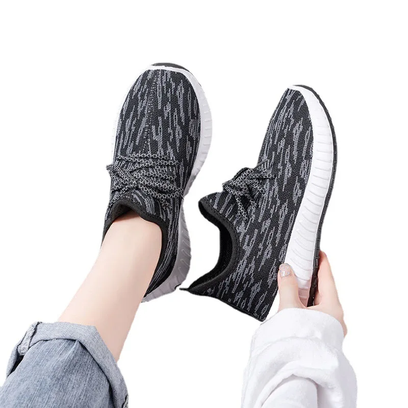 

New fashion spring and autumn net sports shoes fashion trend breathable running shoes light coconut women's shoes