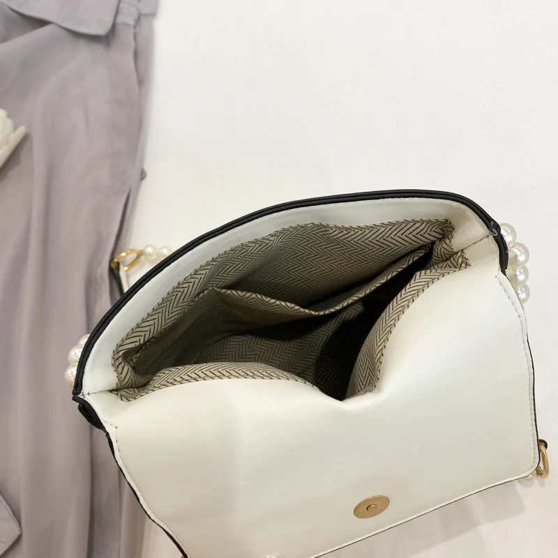 

2021 Brand Mini Bucket Shoulder Bags for Women Luxury Designer PU Leather Handbag Pearl Chains Quilted Crossbody Bags Sac A Main