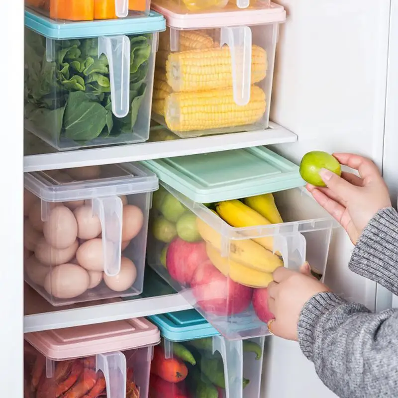 Пластиковый контейнер для хранения пищевых продуктов с крышкой и ручкой