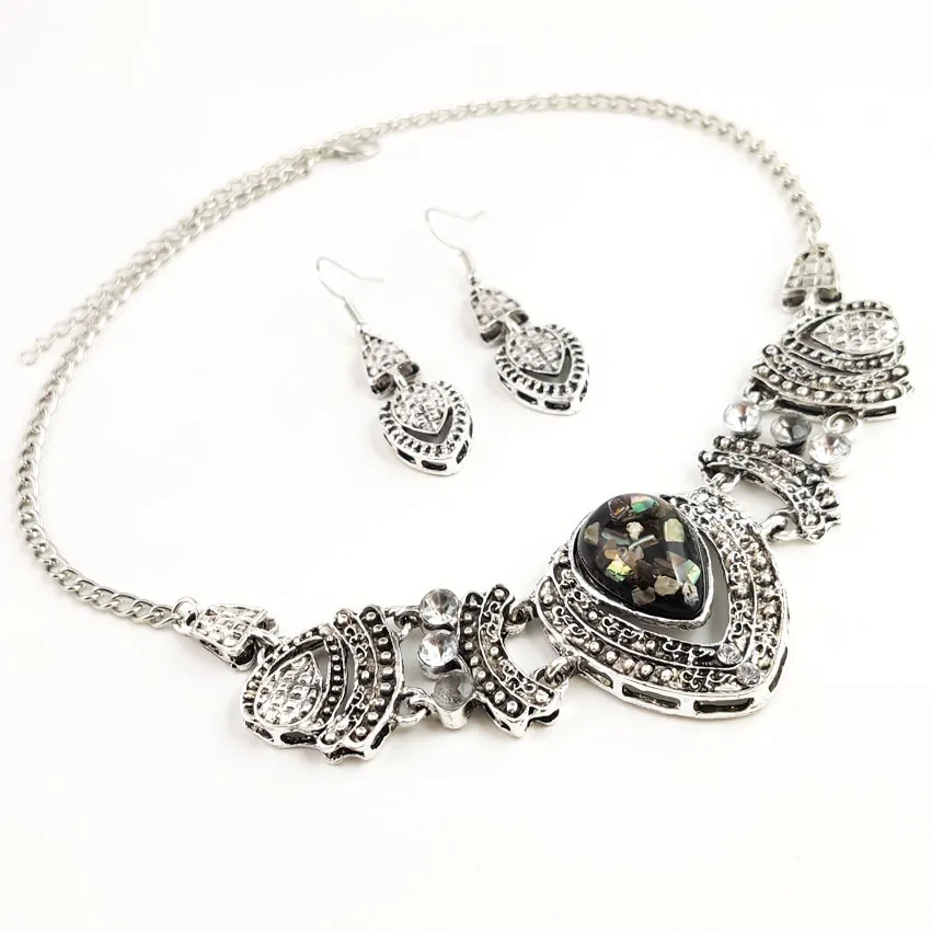 

CSHOU157 Metal hollow retro water drop zircon short necklace earrings set female