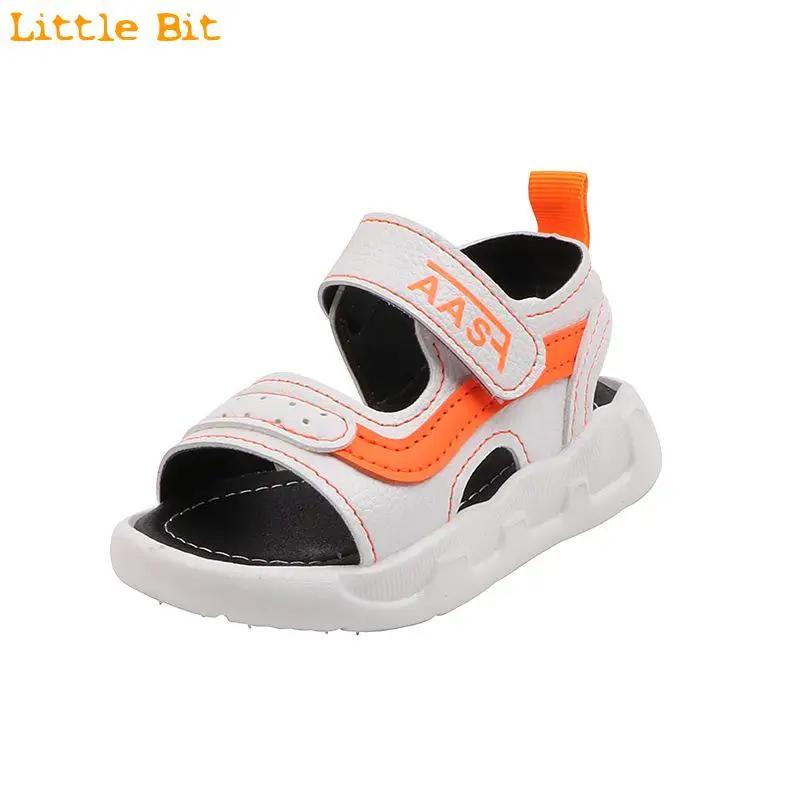 

2021 Summer New Children's Flat Bottom Leisure Exposed Teeth Sandals Boys' Beach Shoes Middle And Small Breathable