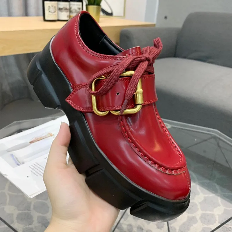 Женская повседневная обувь на шнуровке удобные туфли из натуральной кожи с