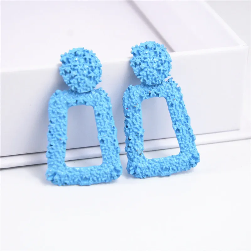 ZCHLGR модные эффектные маленькие серьги геометрические для женщин висячие в форме