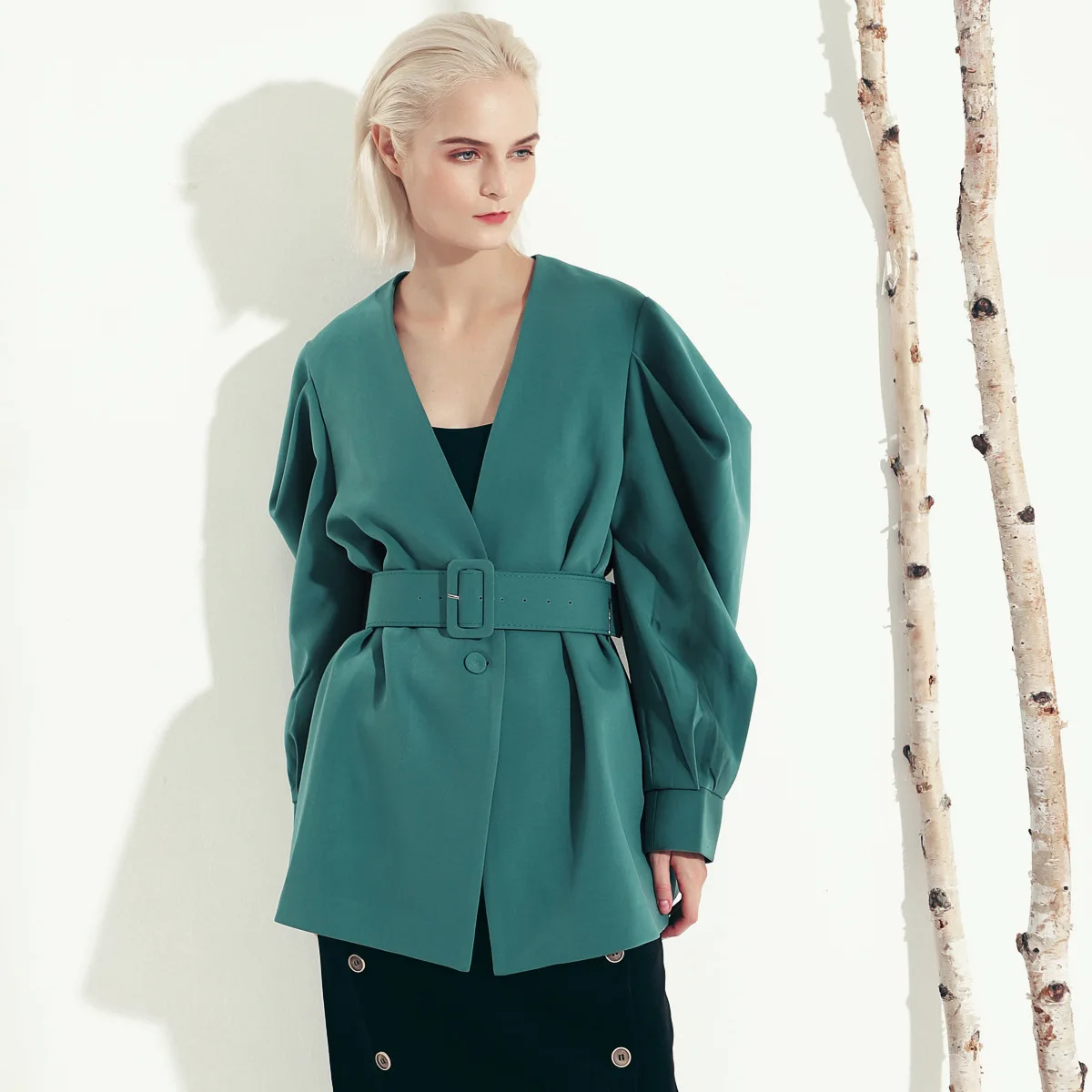 

Женский блейзер средней длины, однотонный свободный бандажный пиджак в стиле ретро с V-образным вырезом и рукавами летучая мышь для офиса, о...