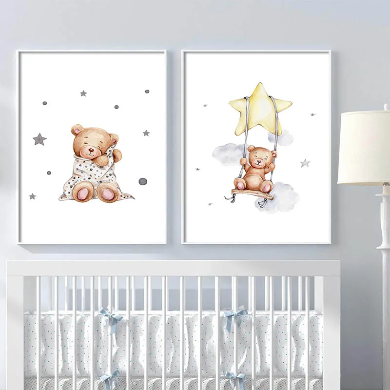 Прекрасный медвежонок играет на качелях Канвас Детский постер Милые детишки Животное Детская картинка на стене Искусство Печать Картина Декор для детской комнаты.