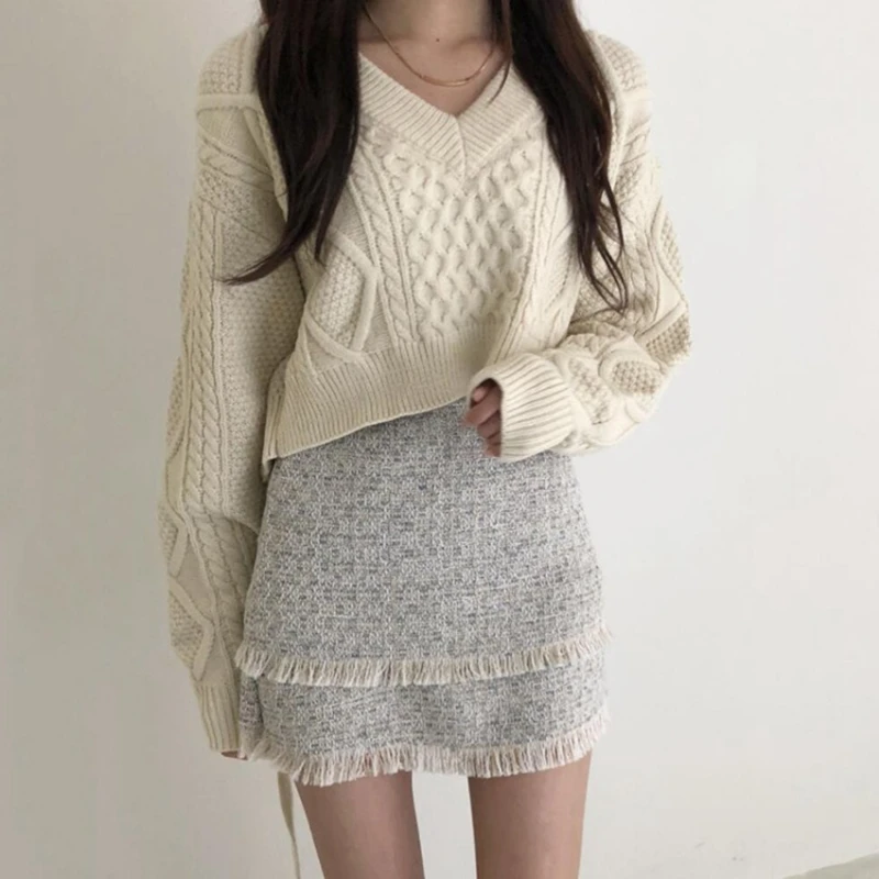 

Women's Sweater Autumn And Winter 2019 Women European And American Style Retro Twist Back Tie Knitting Sweater