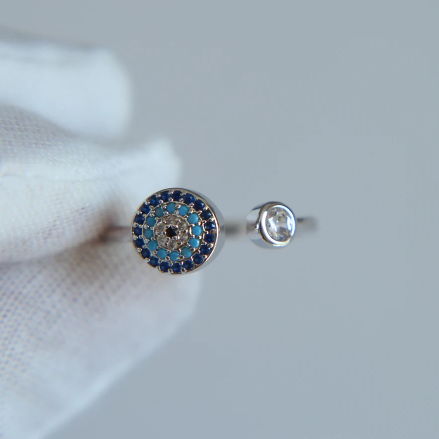 Новинка 2020 г. кольцо цвета розового золота с микрозакрепкой сглаза и фианитами