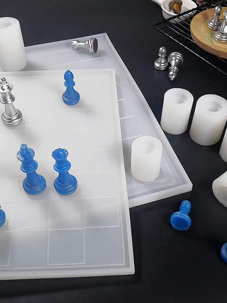 

7PCS Chess Silicone Mold DIY Multi-purpose Crystal 3D Epoxy Mould Chocolate Candy Cake Cupcake Fondant Decorating Tool