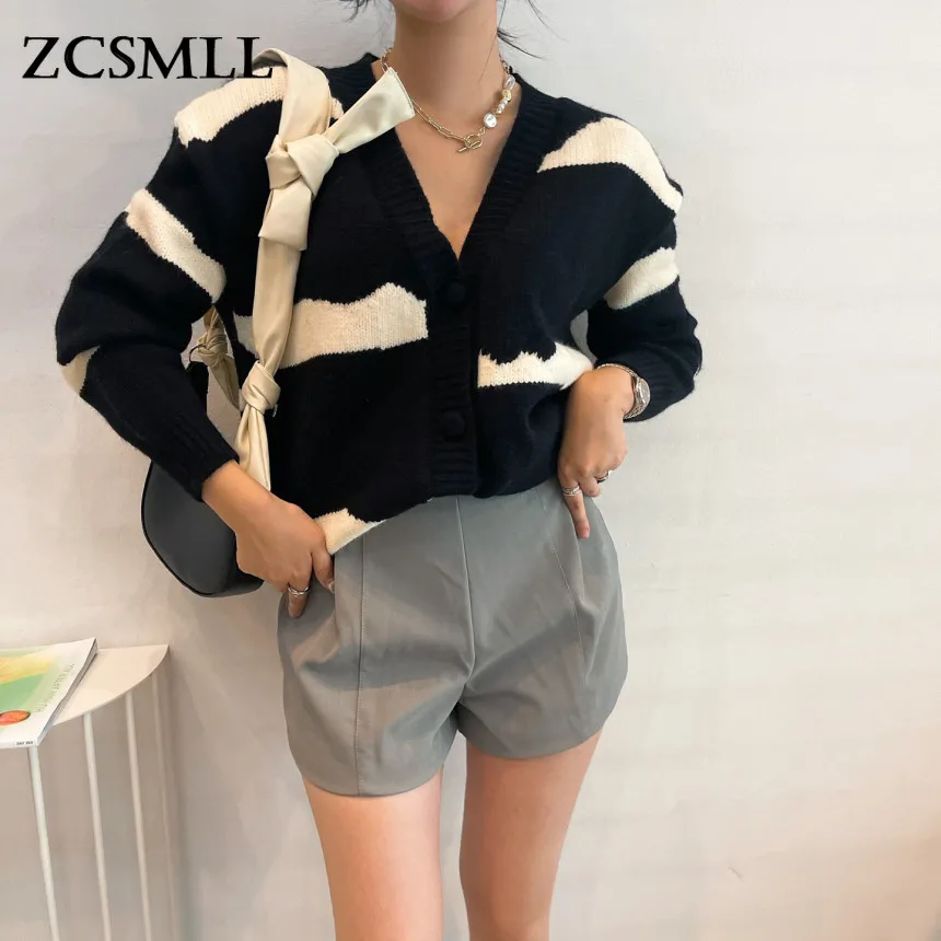 

ZCSMLL зимний женский кардиган корейская мода с V-образным вырезом на пуговицах толстый кардиган оверсайз черный и белый вязаный свитер Ulzzang