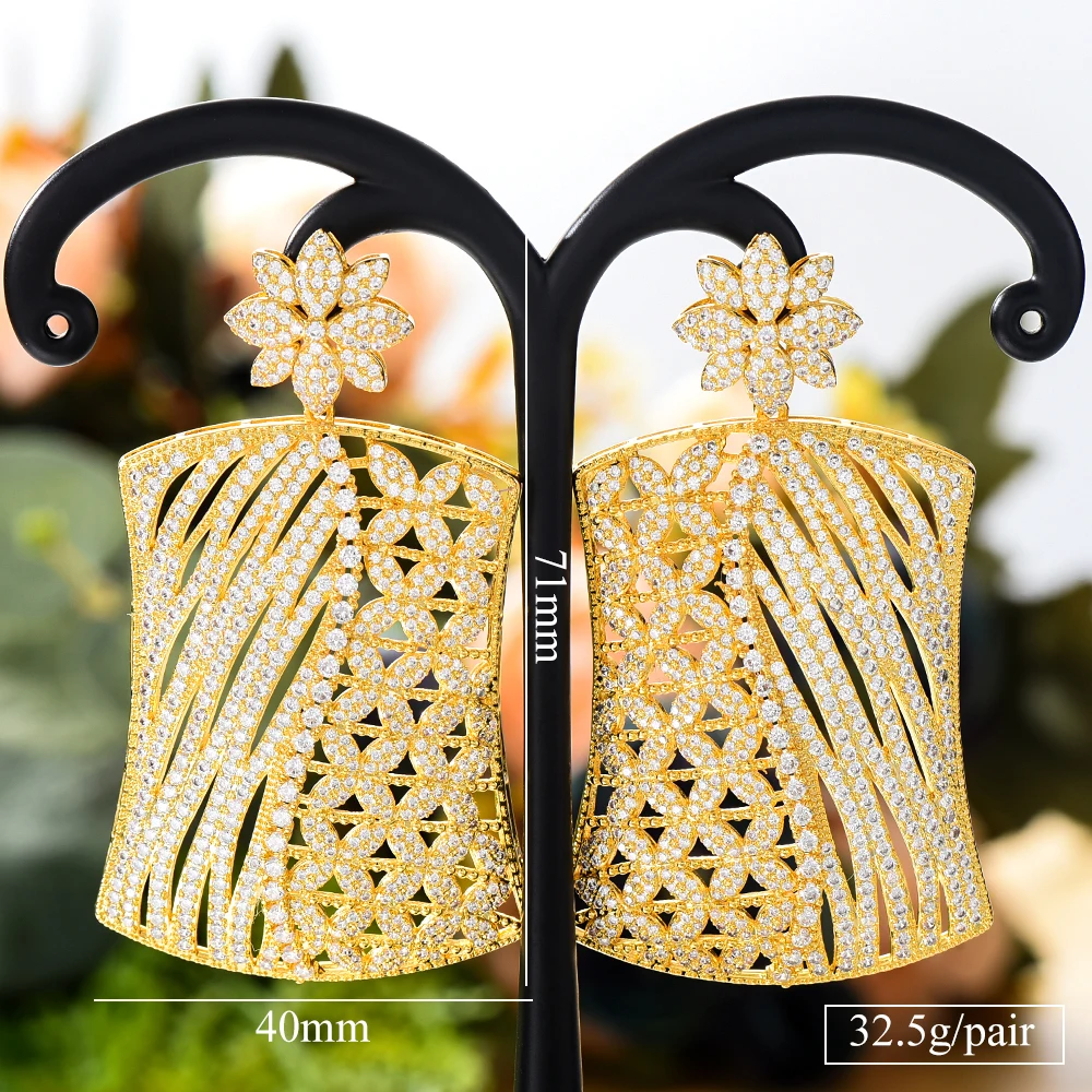 

Luxury Big Earrings Dubai Europe Classical vintage engraving hollow Big Square Pendant Earrings Bride Wedding Gift Jewelry