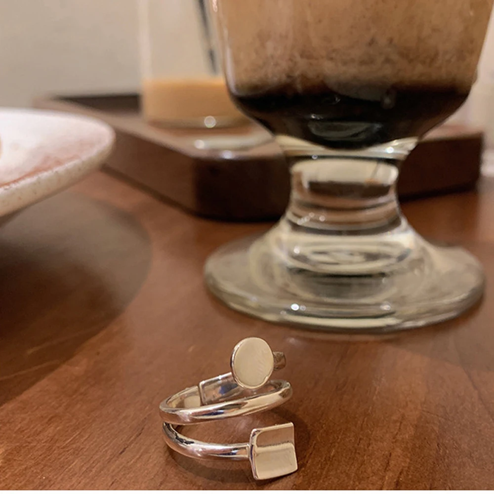 

Sell like Hot Cakes Crescent shape Finger Ring The Geometric Multi-layer Irregular Index Finger Accessories Unisex Punk Rings