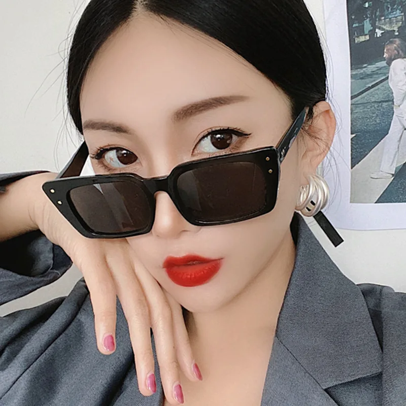 

Brand Designer rectangle Sunglasses Women High Quality Retro Sunglasses Women Square Glasses Women/Men Luxury Oculos De Sol