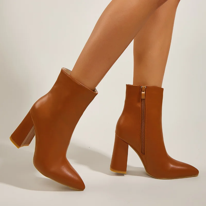 

HOKSZVY Women's Shoes 2021 Autumn Fashion Pointed Toe Thick Heel Women's Shoes Side Zipper Short Boots High Heel Boots CWF