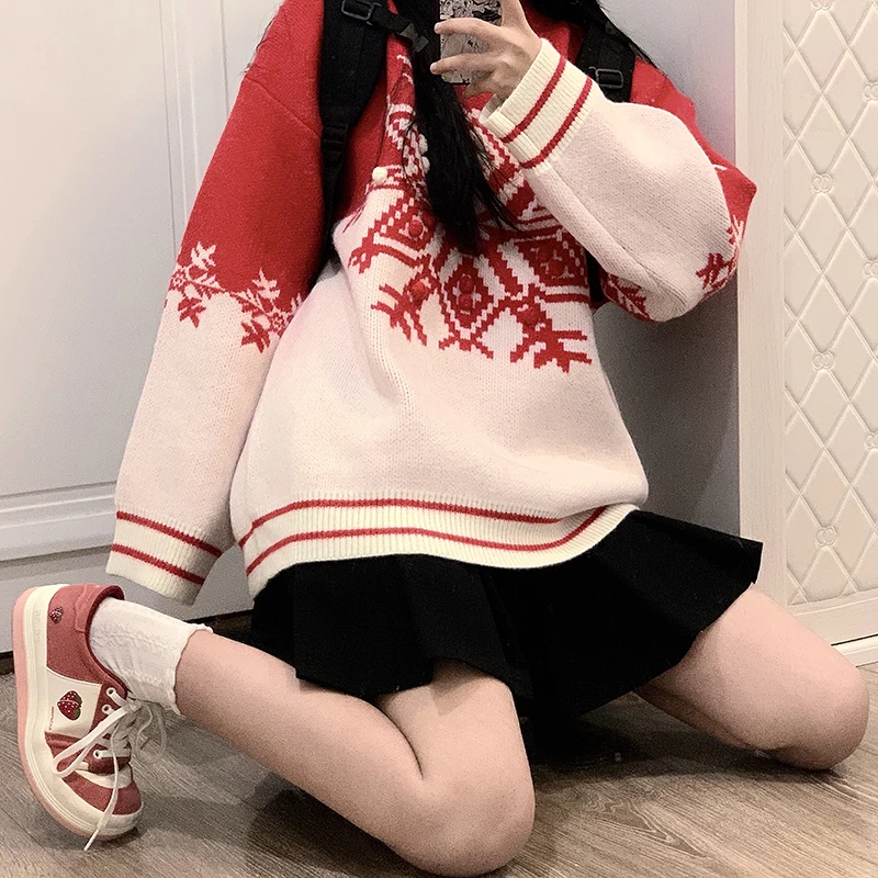 

New Year Christmas Snowflake Knitting Sweater Women Long Sleeve Winter Thicken Loose Pullover Sweater Female Coat
