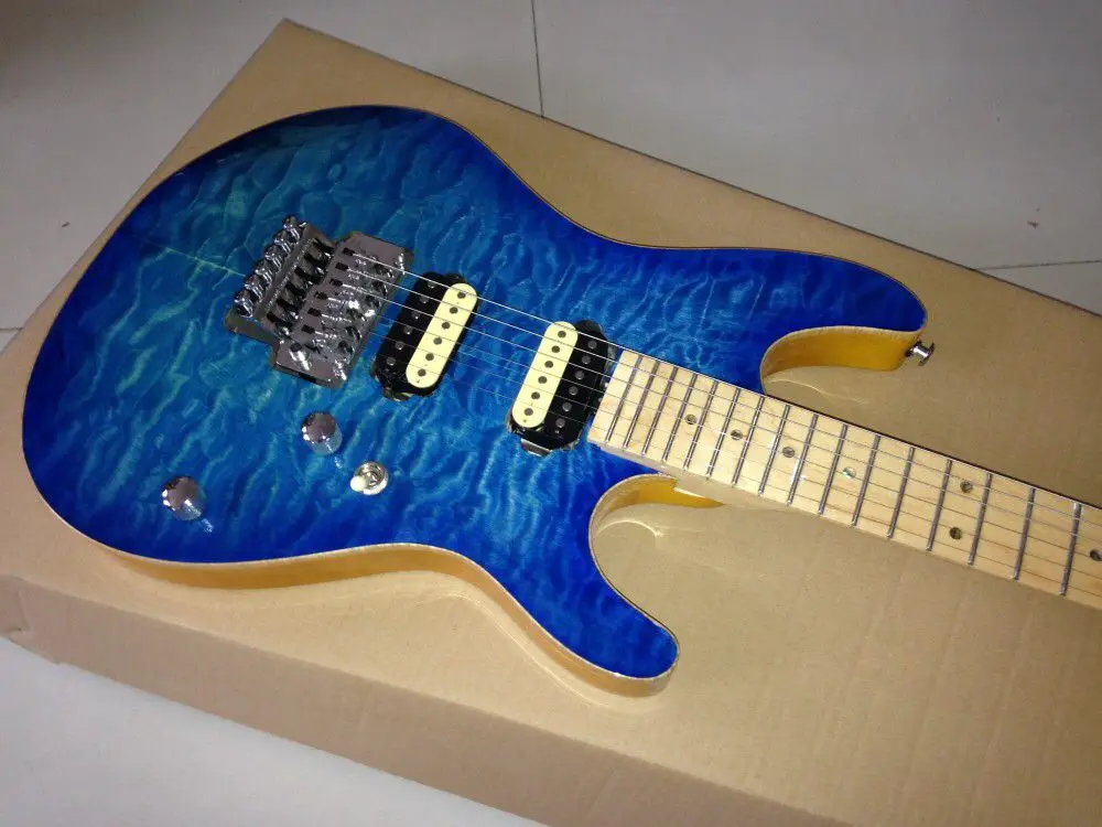 

New style 6 stings blue color flame top electric guitar,Maple fingerboard guitarra,high quality pickup gitaar.real photos