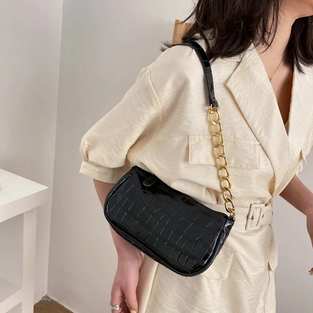 

Female Travel Chain Design Luxury Hand Bag Fashion PU Women Small Purses Alligator Pattern Pure Color Underarm Bag