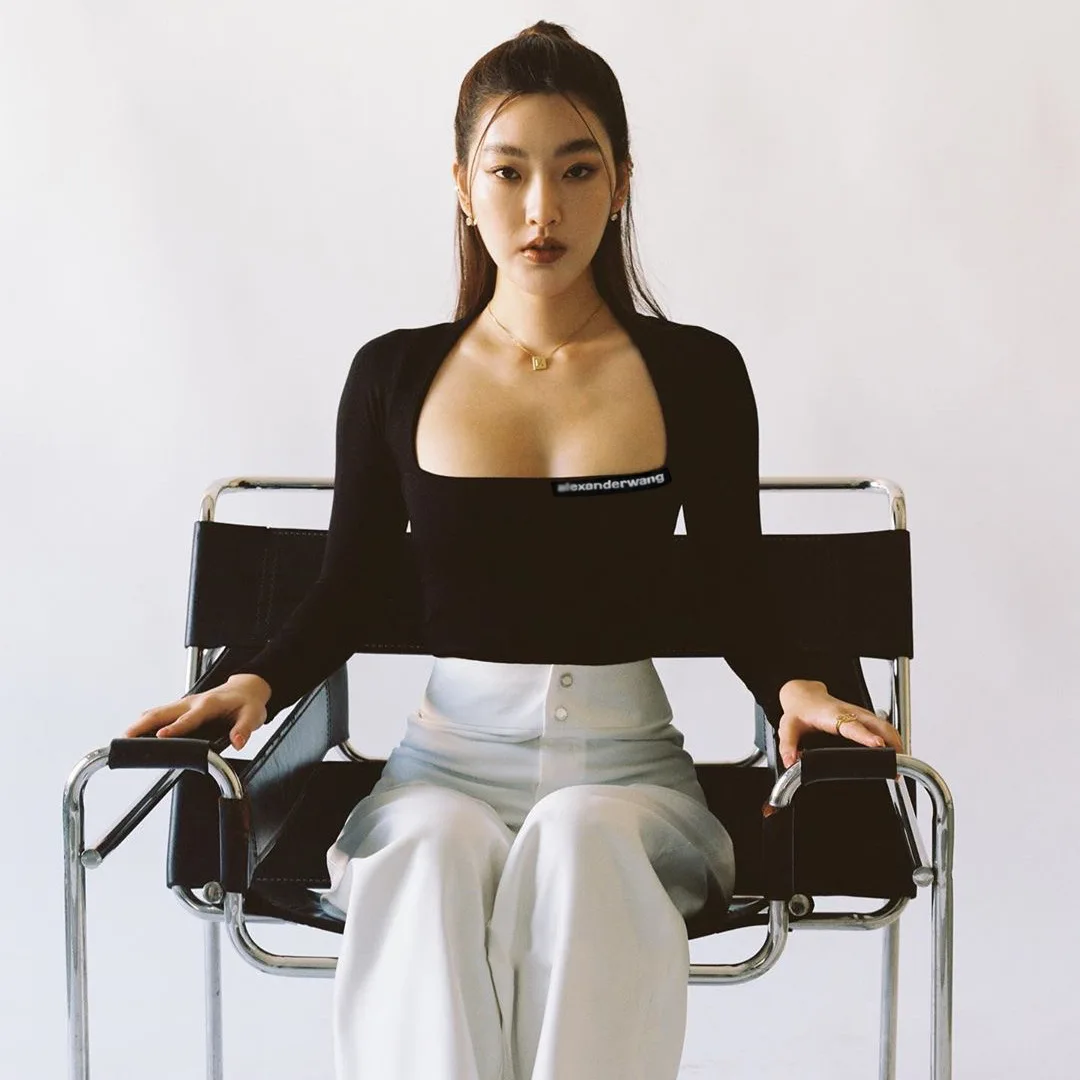 

Только J! Женская трикотажная рубашка с глубоким вырезом и длинным рукавом