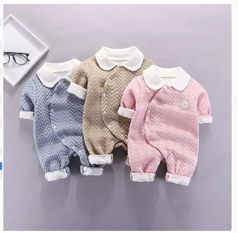 

Мягкий комбинезон для ребенка