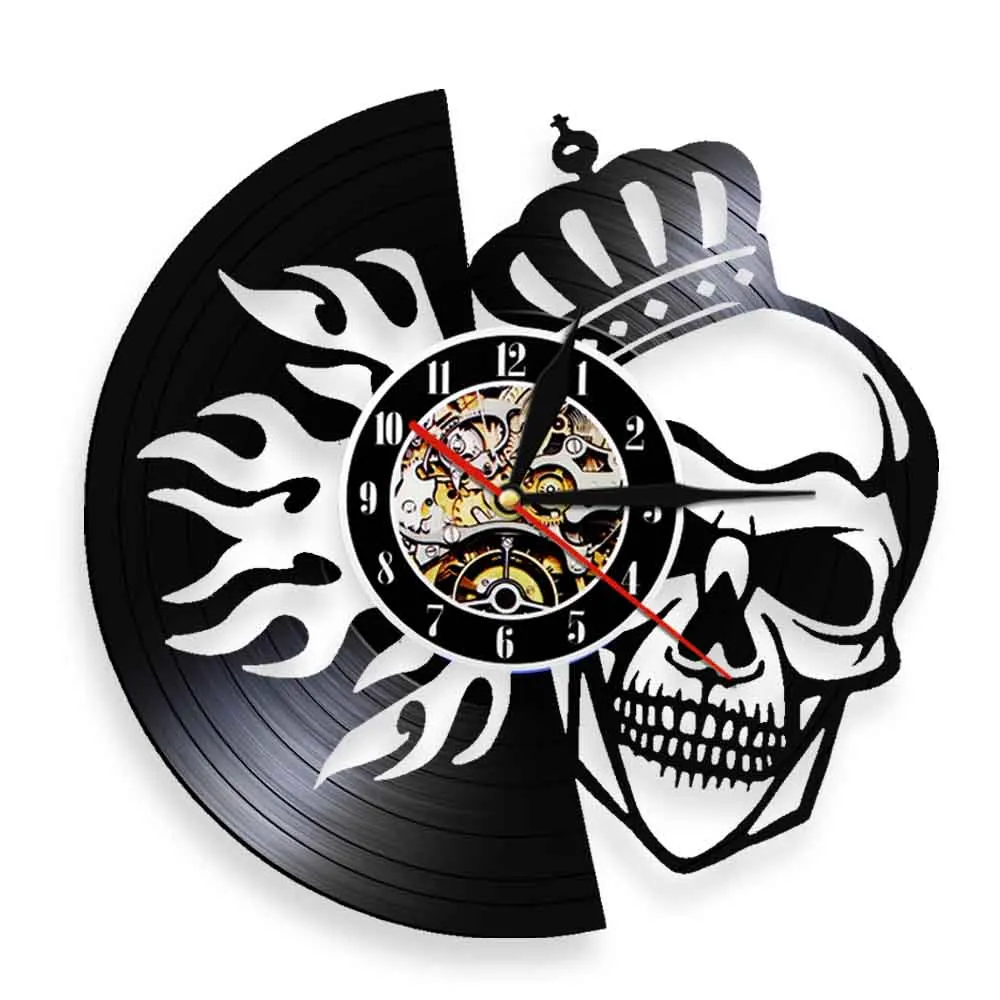 Skull King Retro Vinyl Record Wall Clock Christmas Wall Art Gift Halloween Smile Skeleton Design Home Decor Silent Clocks Watch