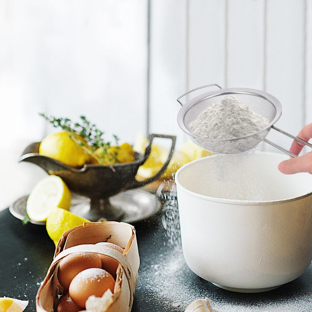 

2pcs Flour Sieves Flour Sifter Net Stainless Steel Flour Strainer for Kitchen