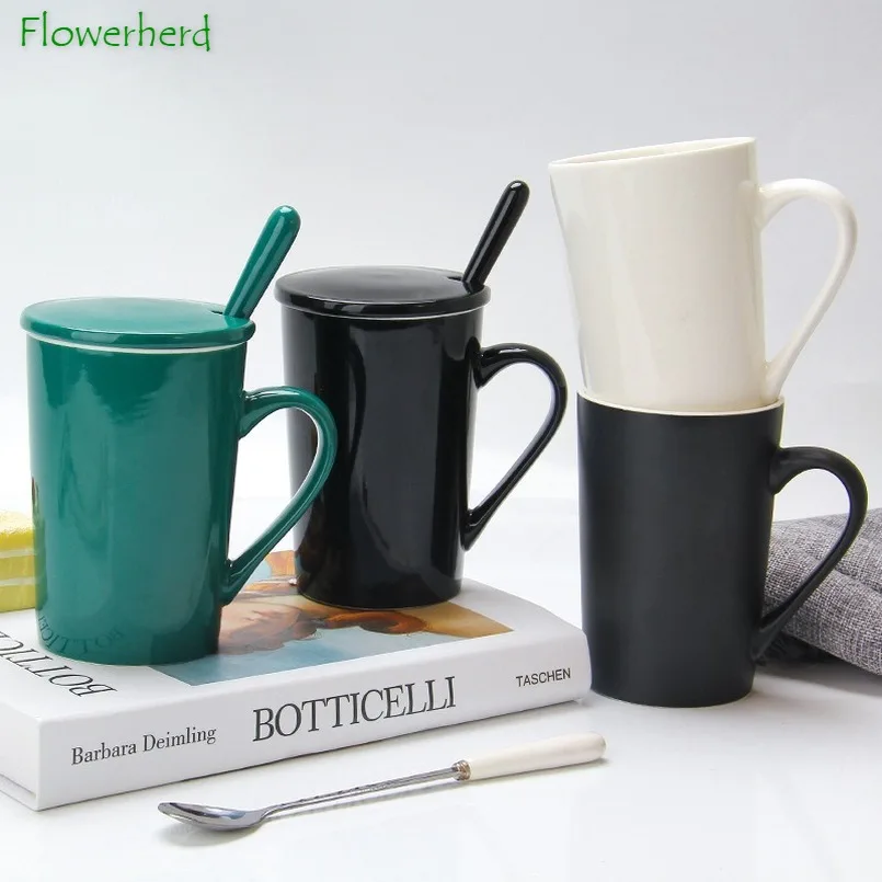 Керамическая фарфоровая кофейная кружка с крышкой ложкой креативная чашка для