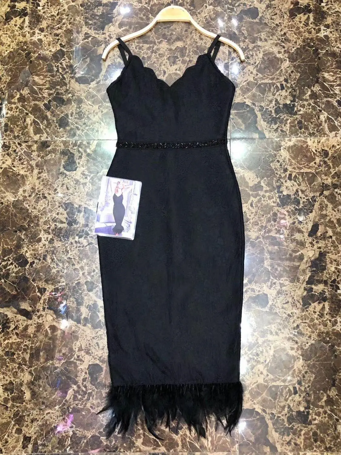 

High Quality Black Slip Feathers Knee Length Rayon Bandage Dress Elegant Evening Party Dress Vestidos