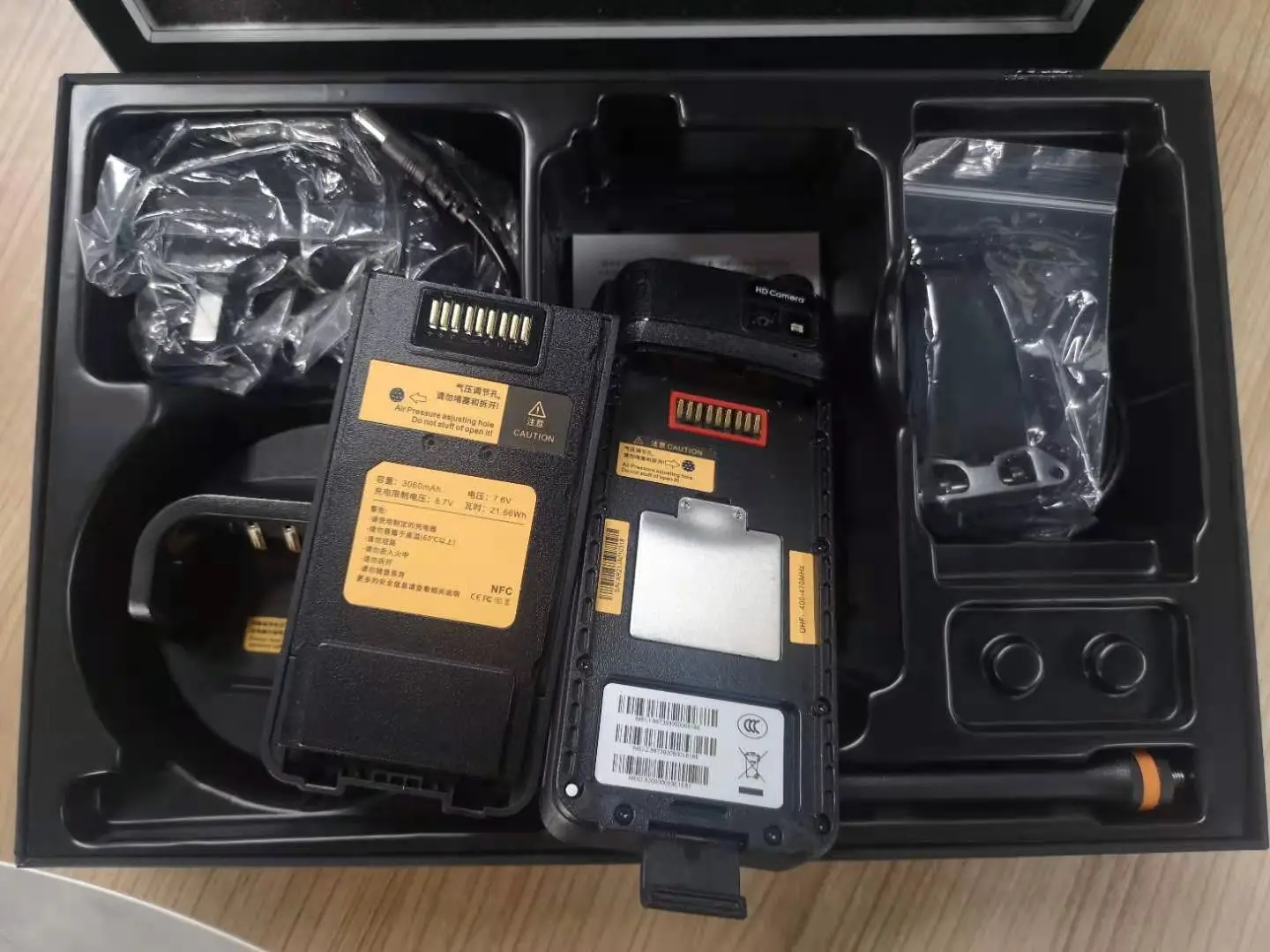 

4Watts DMR mobile Radio VHF Professional Android 10 4G LTE Multi-mode Advanced Radio Walkie Talkie DMR UHF Rugged DMR Radio