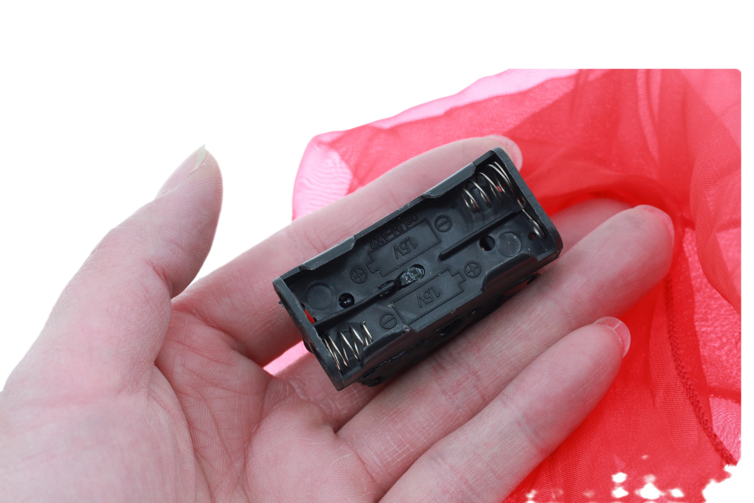 Flying Silk - Stage Magic Tricks Electronical Device For Magician Props Close Up Illusion Accessory Gimmick |