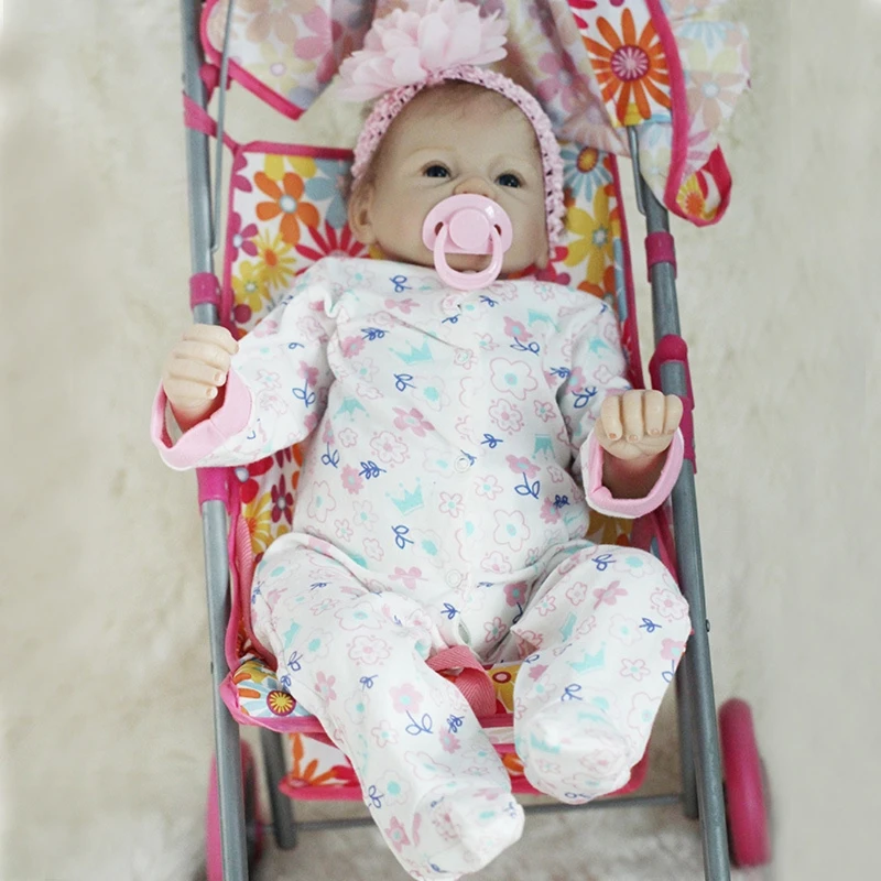 

22 inch 55 cm Reborn Baby Girl Silicone Like Real Dolls Lifelike Baby Dolls Toddler Eyes Open for Children Toys