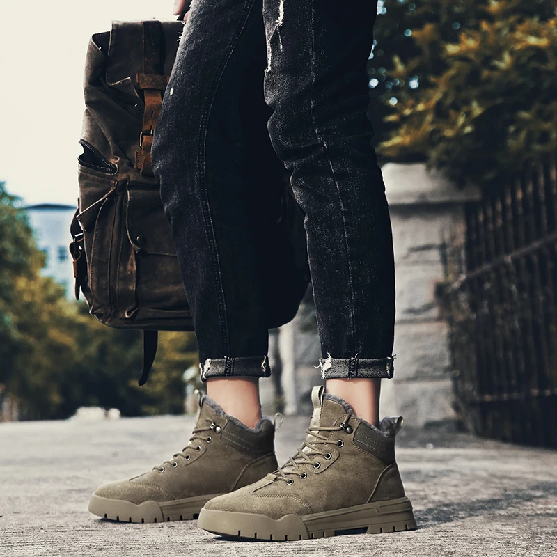 

Men's Shoes