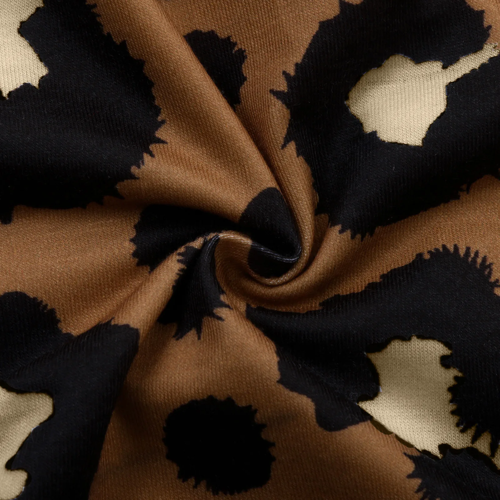 

2021 Fashion Casual Women Leopard Print Patchwork Halter Long Sleeve Pullover Blouse Blusas