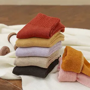 2 пары4 шт. новые женские носки зимние теплые рождественские подарки стерео мягкие хлопковые носки милые носки с Санта Клаусом и оленем рождественские носки