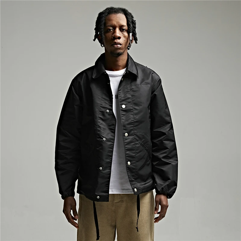 Черная синяя мужская тренерская куртка легкая водонепроницаемая кнопка для