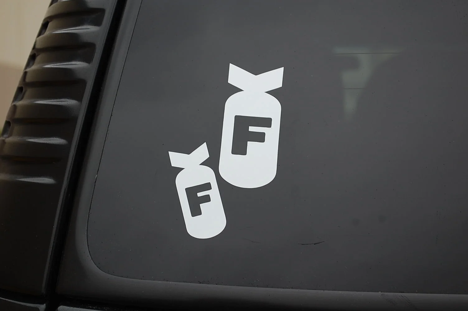 For Dropping F-Bombs Vinyl Sticker Decal (V53) Funny VW JDM 420 Outdoors Guns Beer Car Styling | Автомобили и мотоциклы