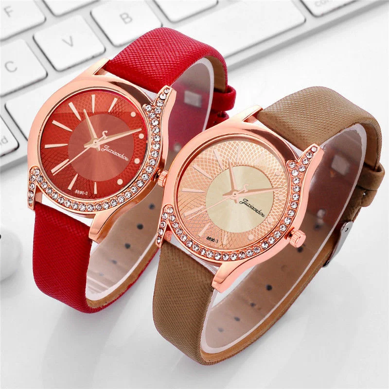 Роскошные модные стразы женские часы свободного покроя кварцевые с кожаным