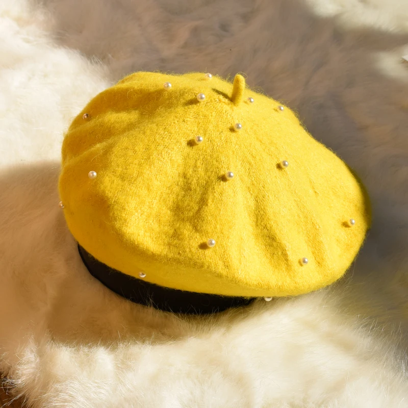 yellow Женские осенне-зимние Роскошные береты с жемчугом, кашемировый берет с заклепками, женские теплые модные французские шапки для девочек, вязаный красный берет с бисером, femme - Цвет: yellow