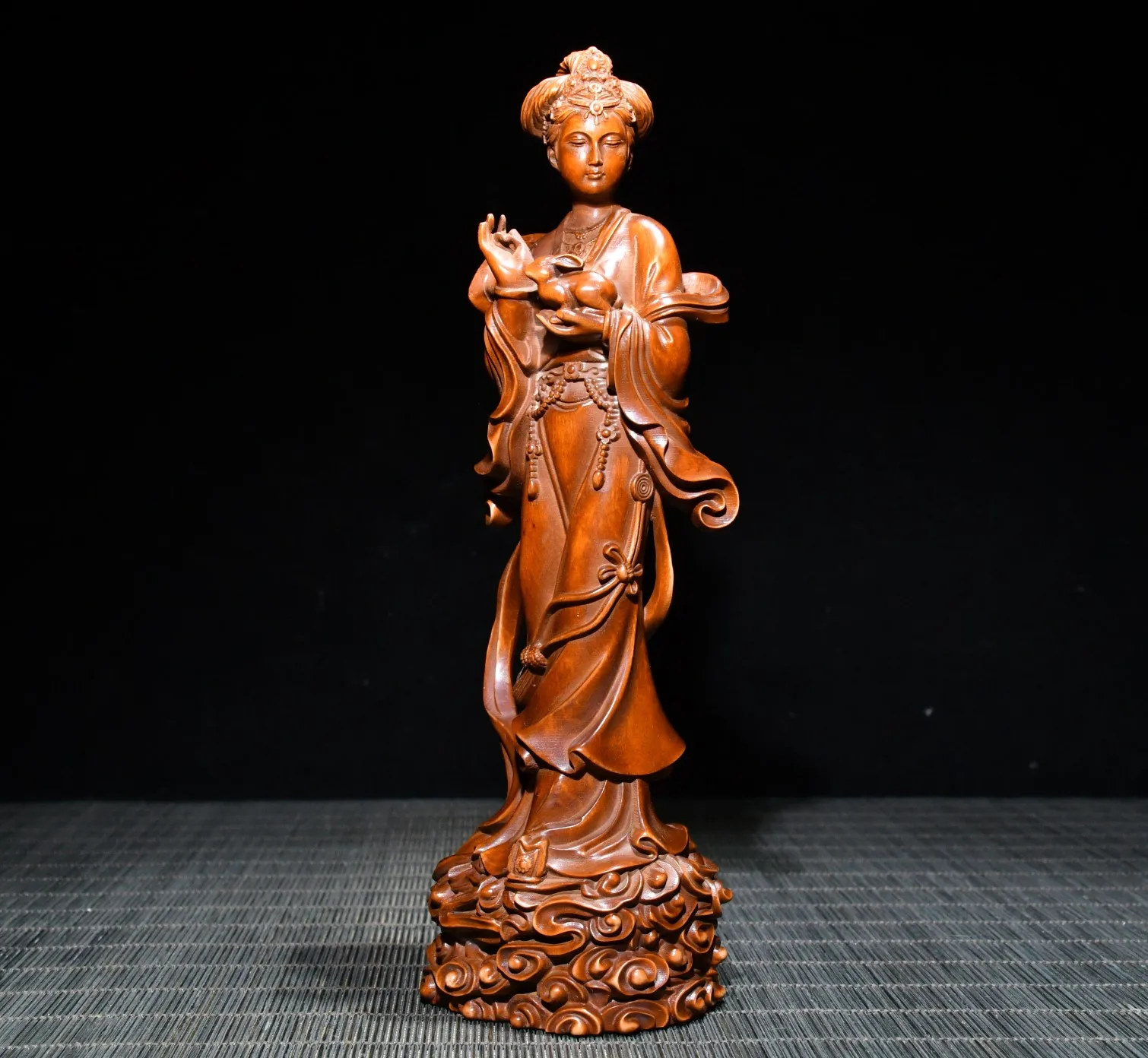 

Китайская народная коллекция Seikos, статуя чанъэ из бокса, летающая в Луну, небесная богиня, офисные украшения, городской дом, 7 дюймов