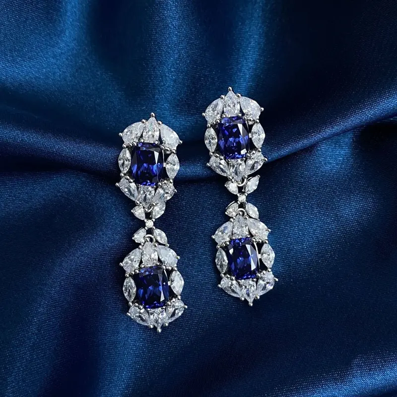 

Jazaz Sparkling Sapphire Bridal Stud Earrings For Women OL Top Quality 100% 925 Sterling Silver High Carbon Diamond Party B1059