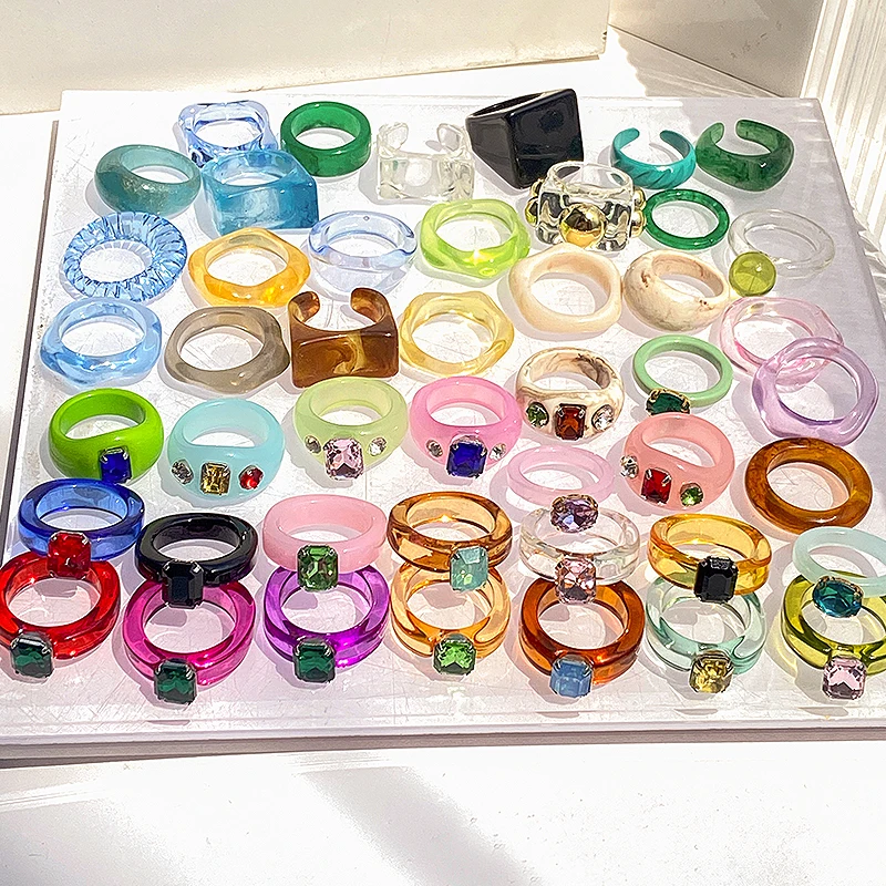 

Colorful Transparent Resin Acrylic Crystal Rhinestone Simple Geometric Square Round Rings Set for Women Trendy Jewelry