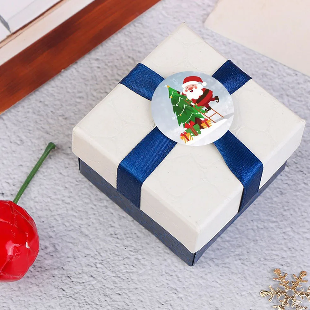 

500Pcs Round Labels Christmas Sticker Christmas Gift Box Santa Claus Snowman Animals Tree Decorative Xmas Tag Sealing Stickers