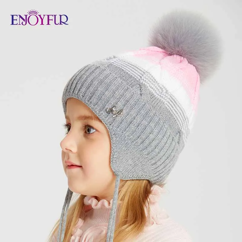 Детская шапка с помпоном ENJOYFUR теплая вязаная из натурального меха лисы для