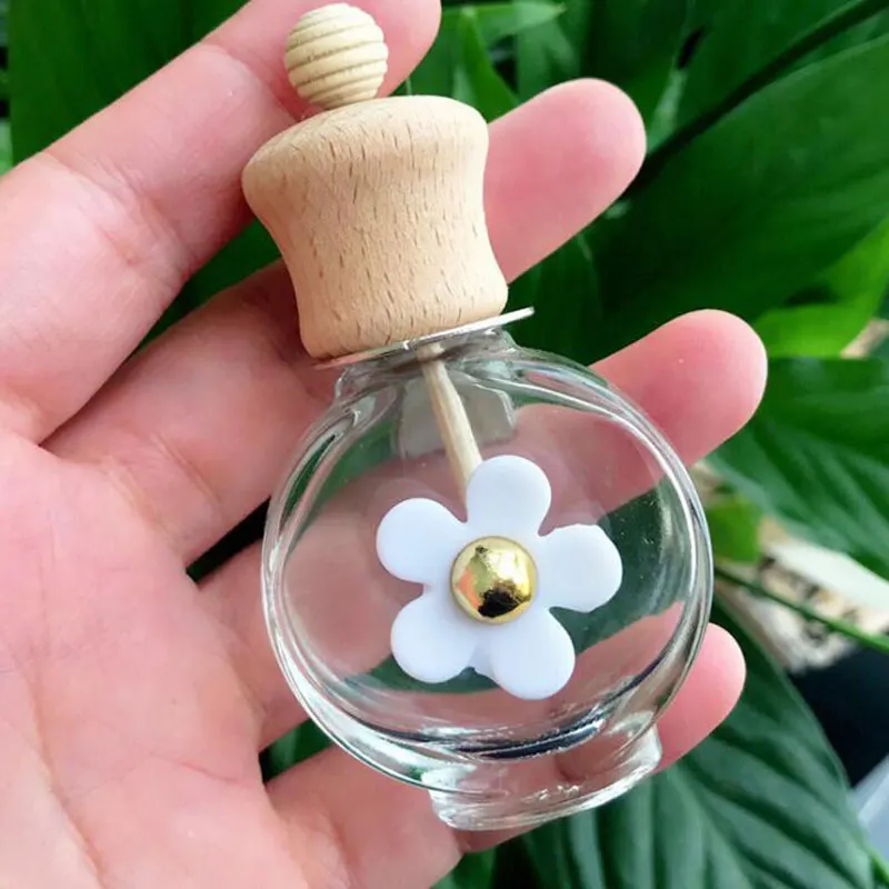 

Glass Vials Essential Oil Aromatherapy Bottle 15ml Round With Small Flower Wooden Cover Air Outlet Decoration 25pcs/lot