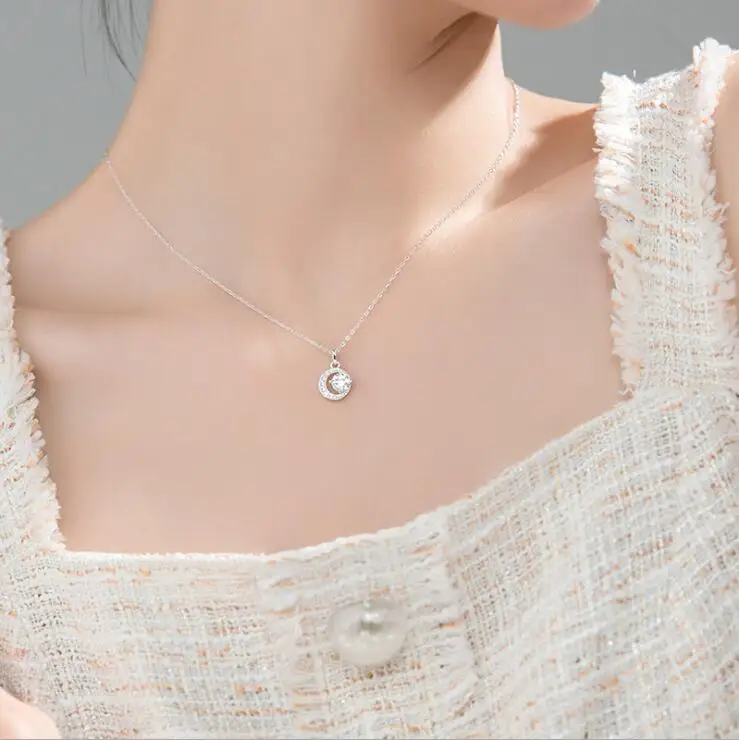 

Fashion Silver Pendant Necklace 925 Sterling Silver Necklace with Cubic Zirconia Luxury