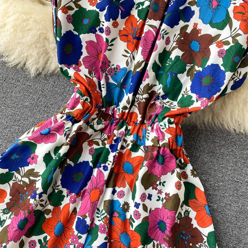 

Ins Fashion Holiday Style Women Playsuit Floral Print Turn-down Collar Sleeveless Button Up Elastic Waist Wide Leg Short Rompers