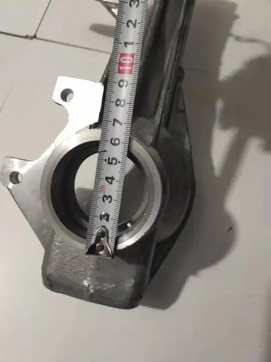 Правый передний кронштейн для амортизатора для LINHAI 260/LINHAI 300 hytrack shock asbsorber Монтажная опорная рама