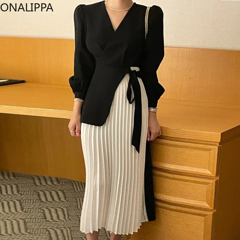 

Женское элегантное платье ONALIPPA, плиссированное платье с V-образным вырезом и перекрестными боковыми завязками, модель сезона осень 2021 года