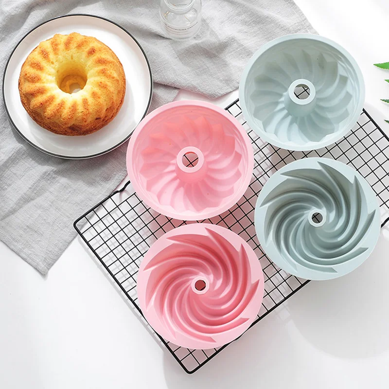 

DIY Silicone Vortex Roast Cyclone Bread Cake Baking Mold Spiral Cupcake Decorating Soap Kitchen Tool